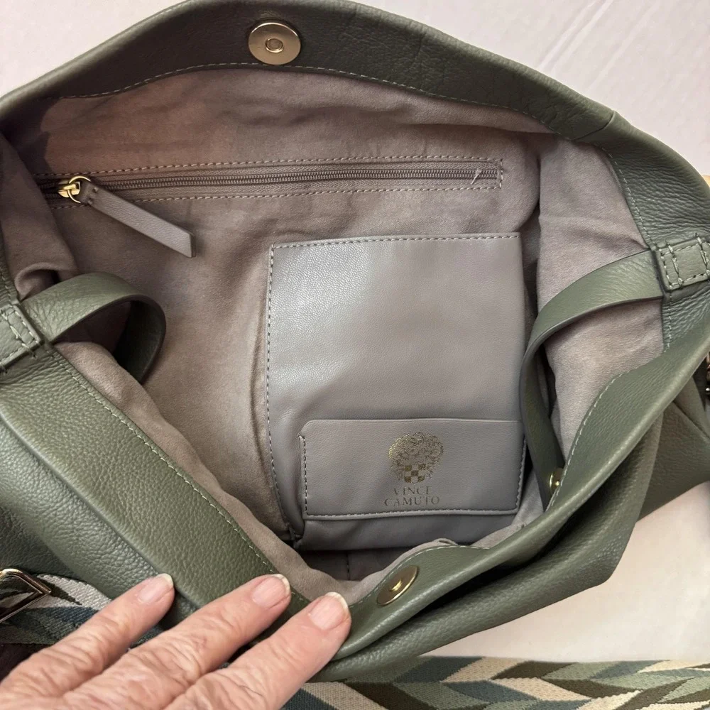 Vince Camuto Valda Leather Tote Bag Fig Leaf Green Crossbody Shoulder Hobo Bag - Picture 5 of 16